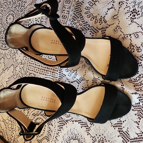 Barney's New York Shoes - Barney's New York dressy shoes